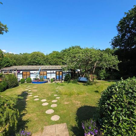 'Monktonmead Lodge' In Secluded Setting, With Private Indoor Pool. Ryde  Exterior foto
