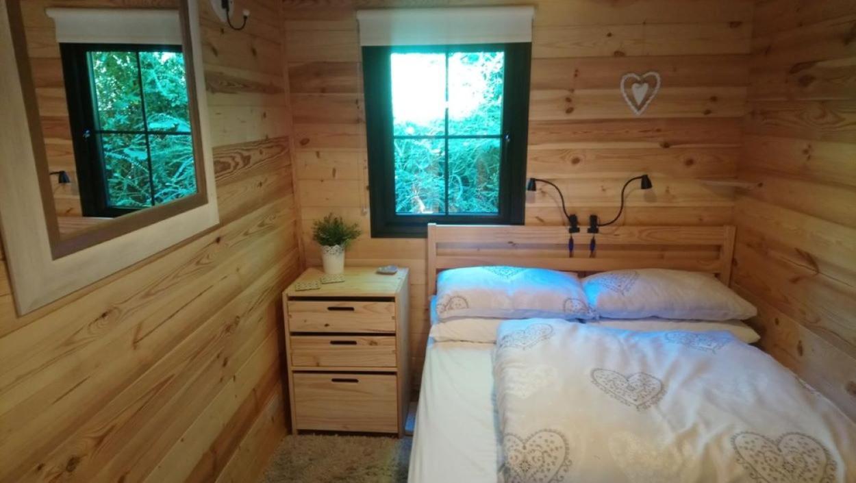 'Monktonmead Lodge' In Secluded Setting, With Private Indoor Pool. Ryde  Exterior foto