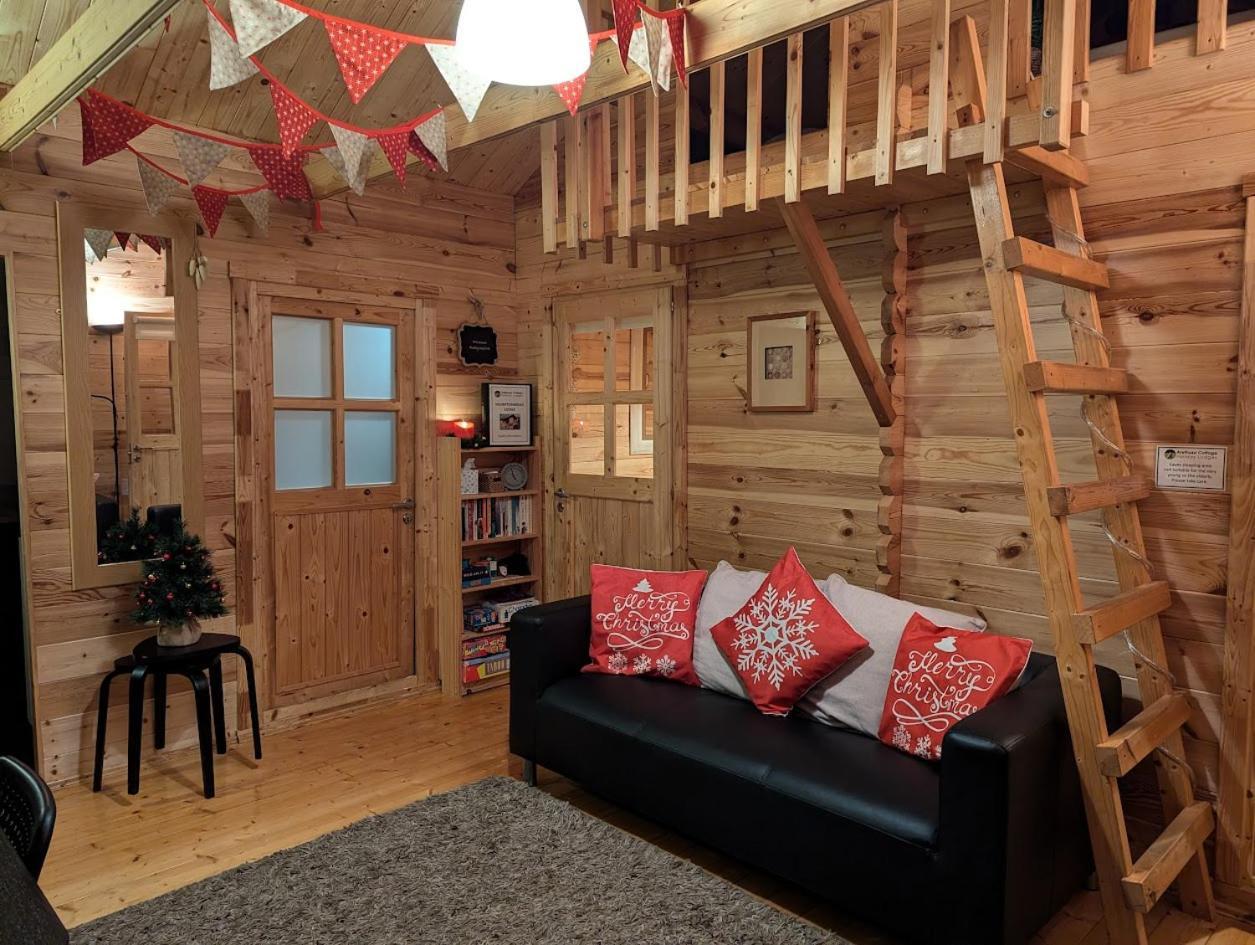 'Monktonmead Lodge' In Secluded Setting, With Private Indoor Pool. Ryde  Exterior foto